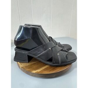 Clarks Leather Criss Cross Slide Block Heel Sandals Women's Size 6.5M Comfort